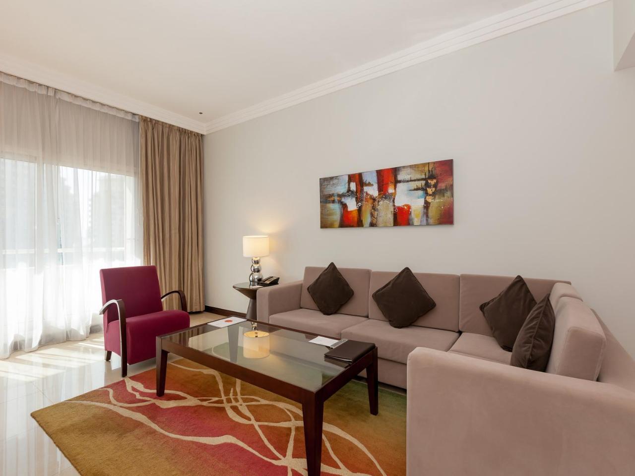Flora Park Deluxe Hotel Apartments Dubaj Exteriér fotografie